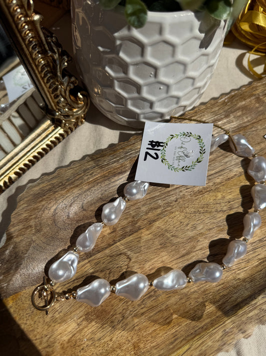 Sweetheart Chunky Pearl Necklace