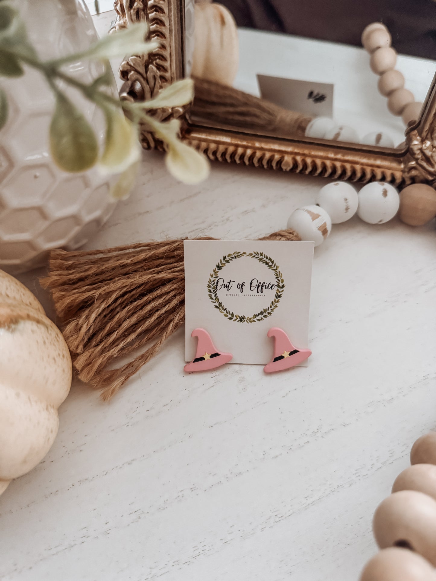 Witching Glam Studs💕