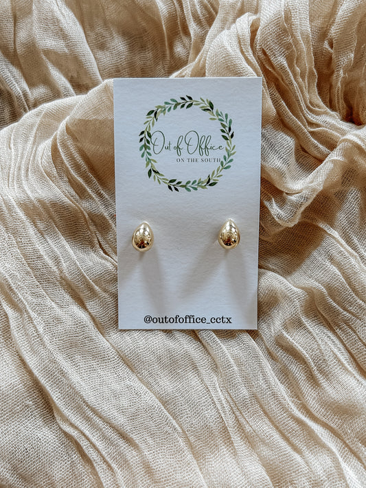 Sweet Golden Meadow Studs