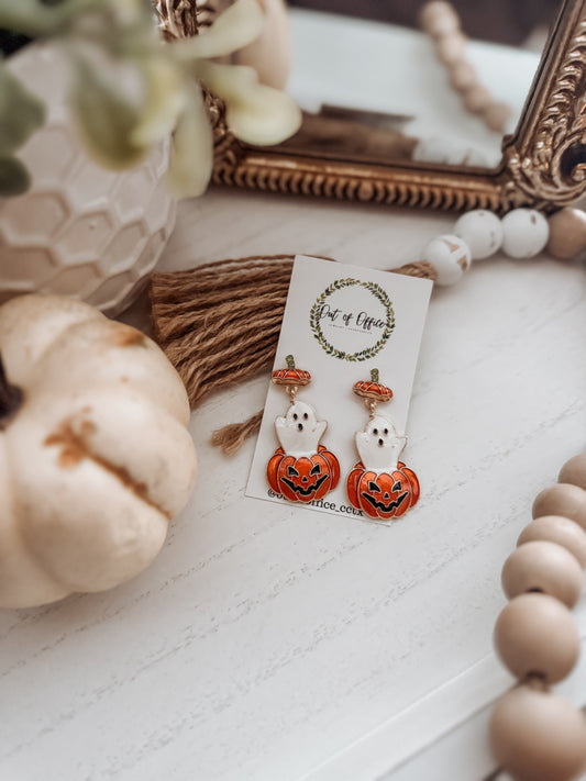 Boo-tiful Baubles 👻